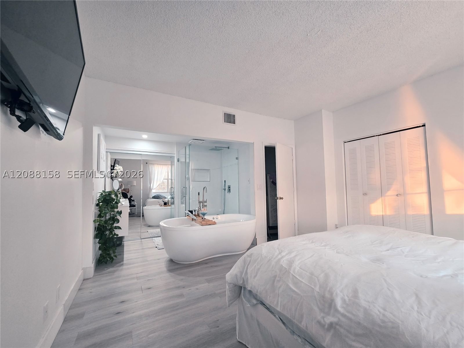 Real estate property located at 1303 Presidio Dr #6-41, Broward, Sectors 3 & 4 Boundary Pl, Weston, FL