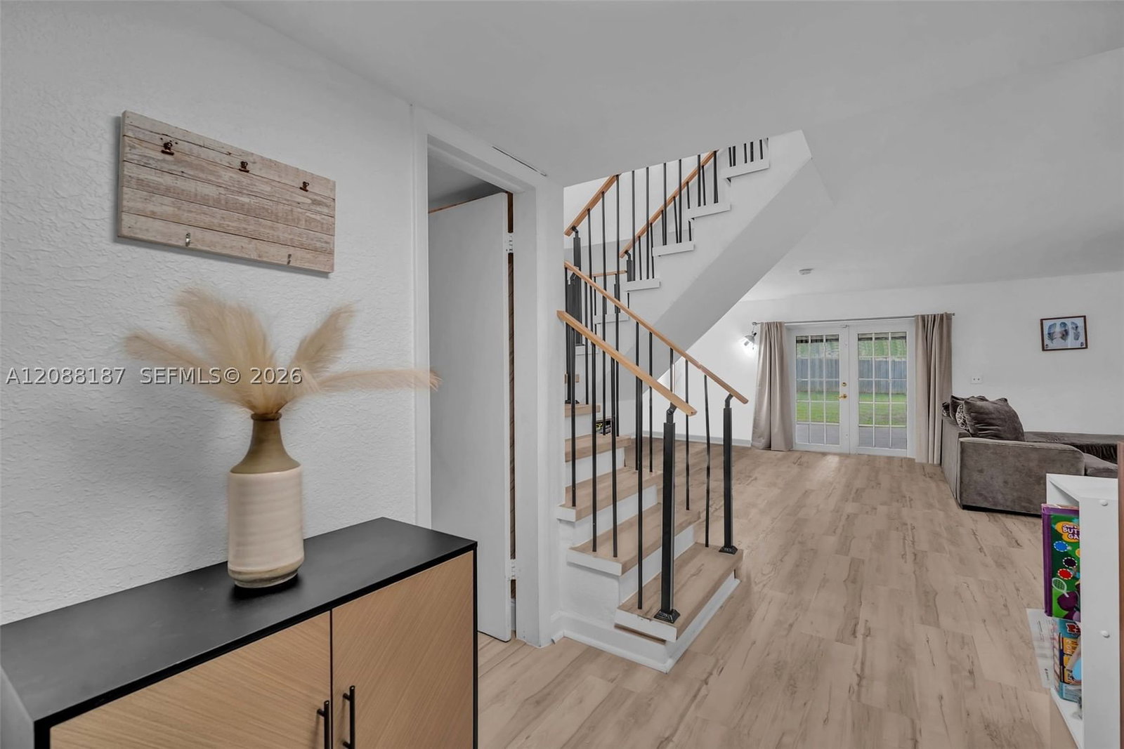 Real estate property located at 2771 47th Ln #2905, Broward, Colonies Two Condo, Lauderdale Lakes, FL