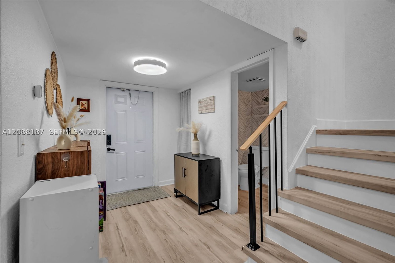 Real estate property located at 2771 47th Ln #2905, Broward, Colonies Two Condo, Lauderdale Lakes, FL