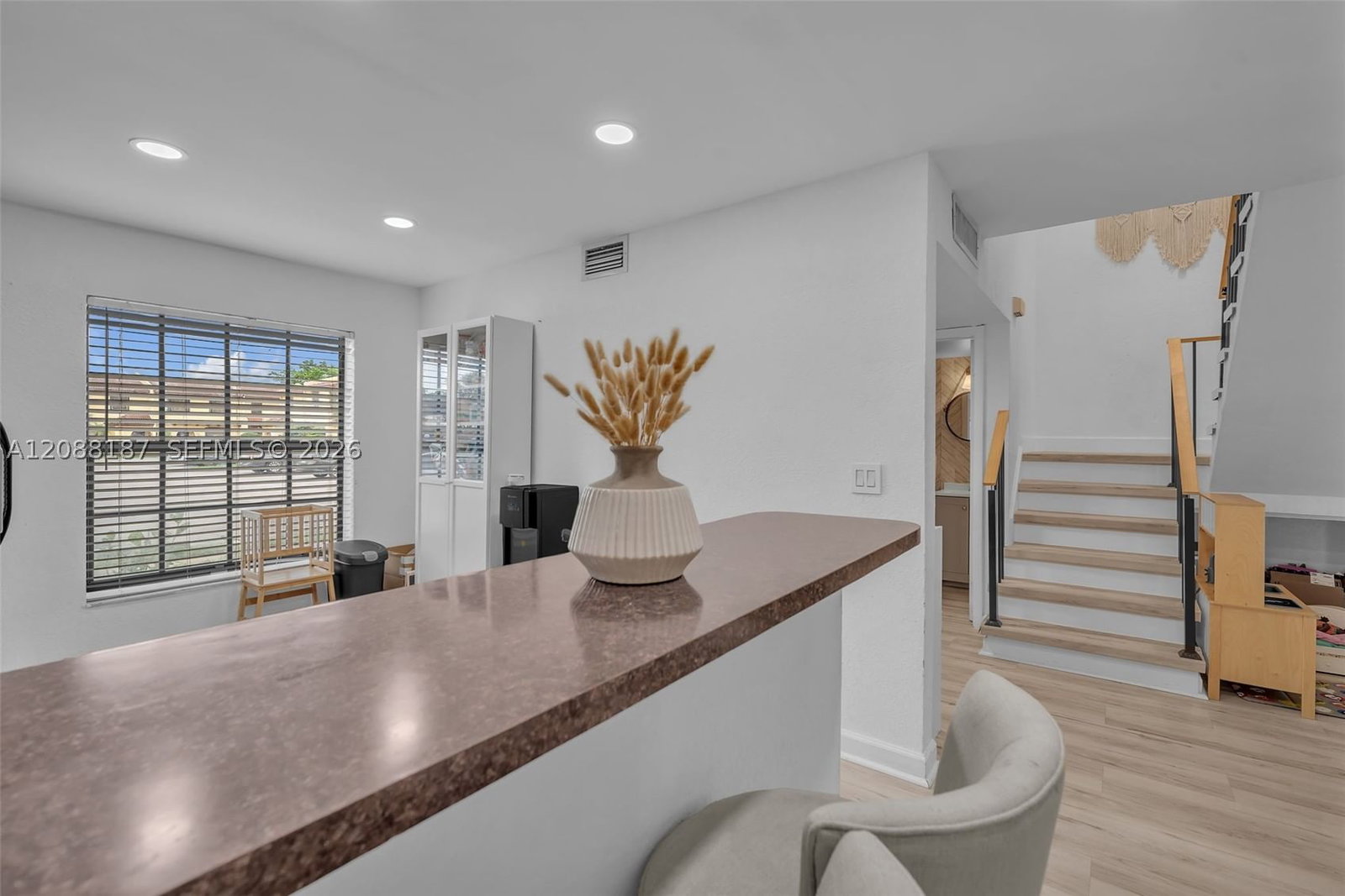 Real estate property located at 2771 47th Ln #2905, Broward, Colonies Two Condo, Lauderdale Lakes, FL