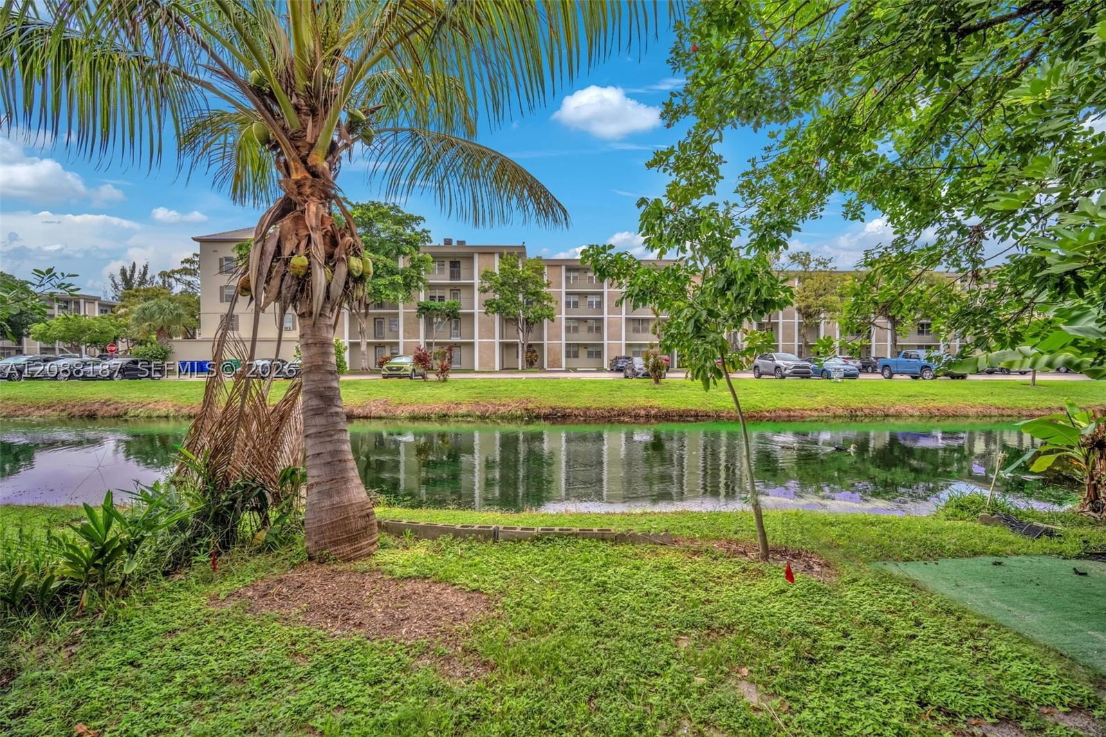 Real estate property located at 2771 47th Ln #2905, Broward, Colonies Two Condo, Lauderdale Lakes, FL