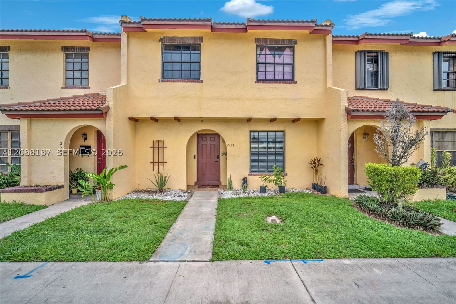 Real estate property located at 2771 47th Ln #2905, Broward, Colonies Two Condo, Lauderdale Lakes, FL