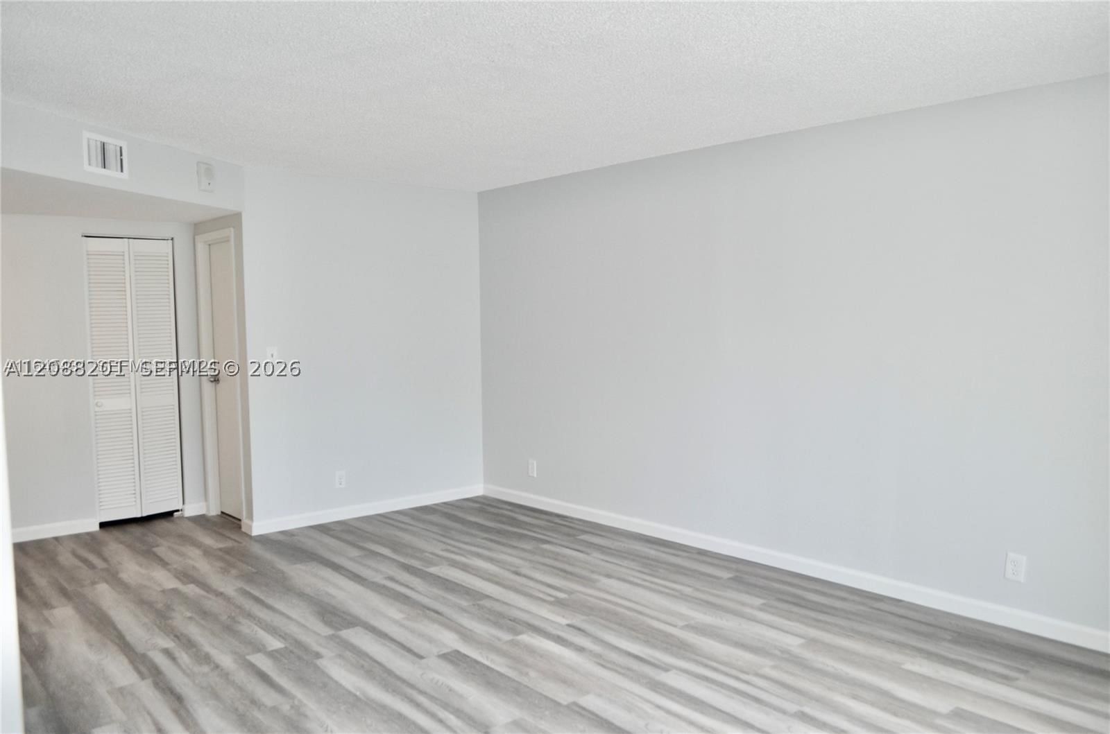 Real estate property located at 16570 26th Ave #4D, Miami-dade, Reef South Condo, North Miami Beach, FL