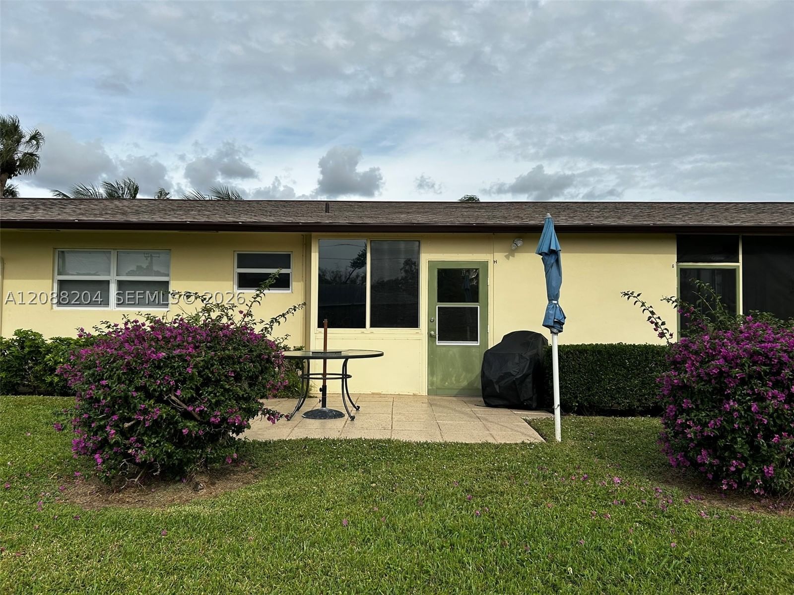 Real estate property located at 2941 Crosley Dr W H, Palm Beach, Cresthaven Villas Condo 2, West Palm Beach, FL