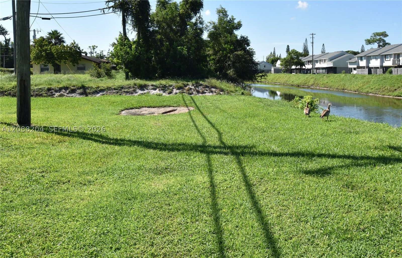Real estate property located at 2941 Crosley Dr W H, Palm Beach, Cresthaven Villas Condo 2, West Palm Beach, FL