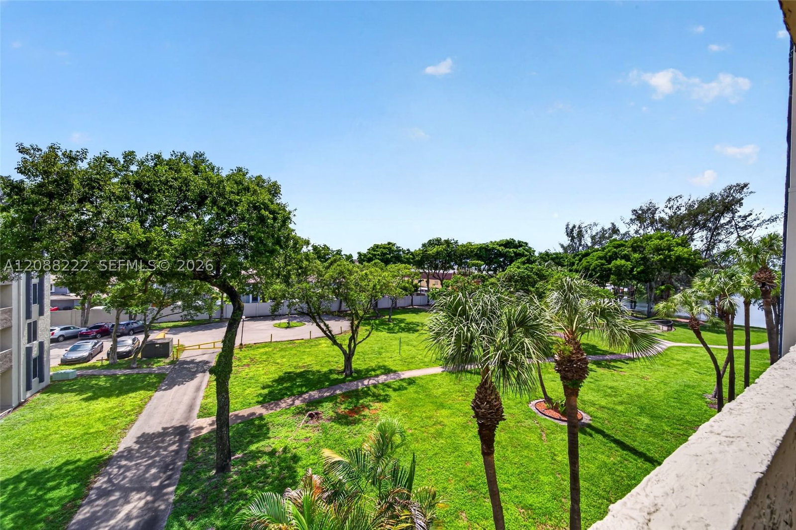 Real estate property located at 10000 80th Ct #2432, Miami-dade, Samari Lake East Condo, Hialeah Gardens, FL