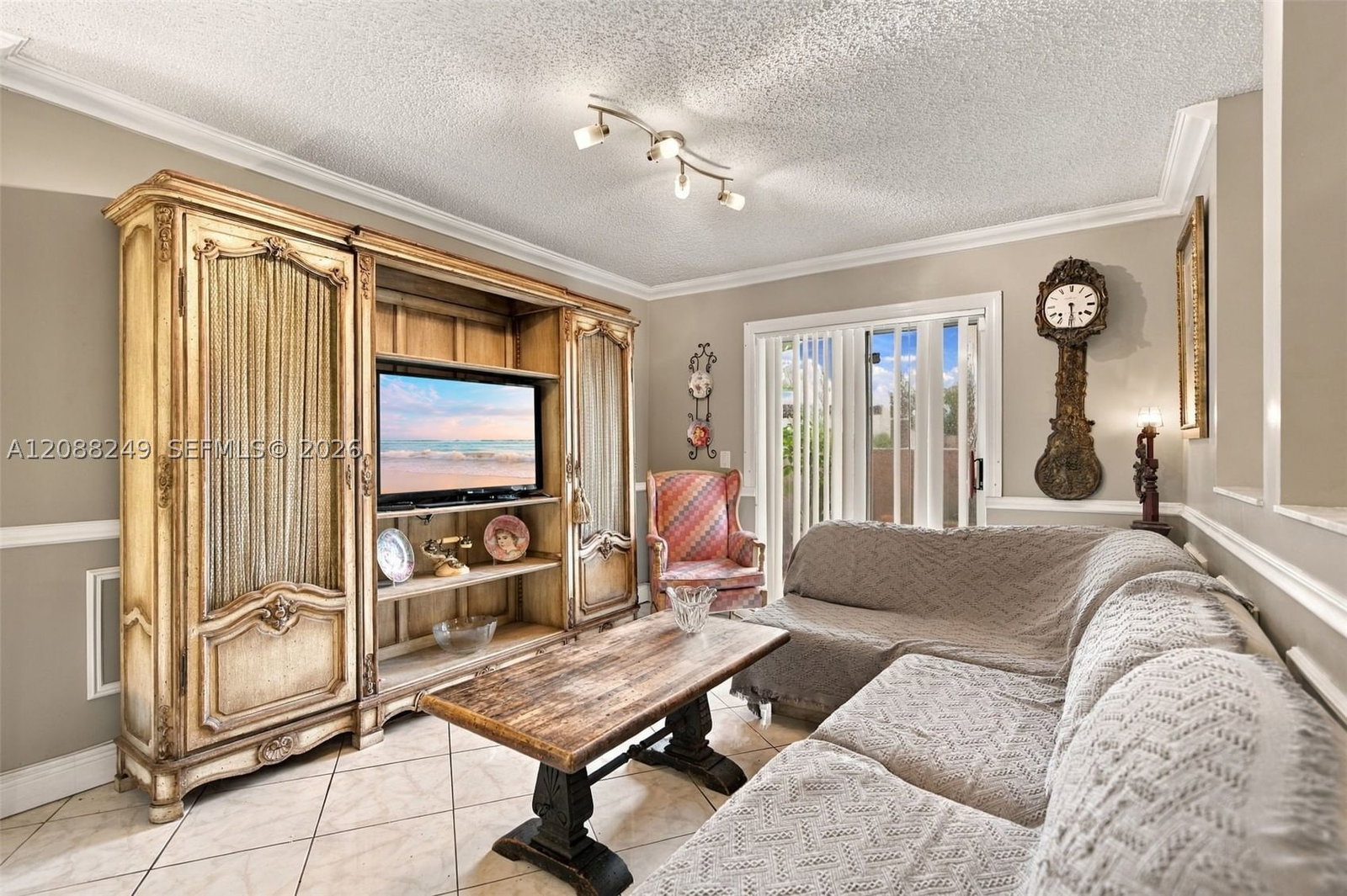Real estate property located at 7503 Granville Dr #102, Broward, Granville Condominium F, Tamarac, FL