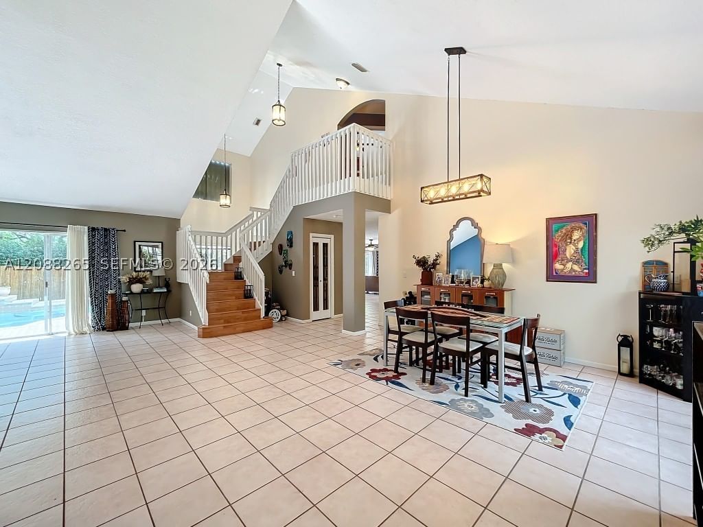 Real estate property located at 1342 195th Ave, Broward, Ameritrail Section Two, Pembroke Pines, FL