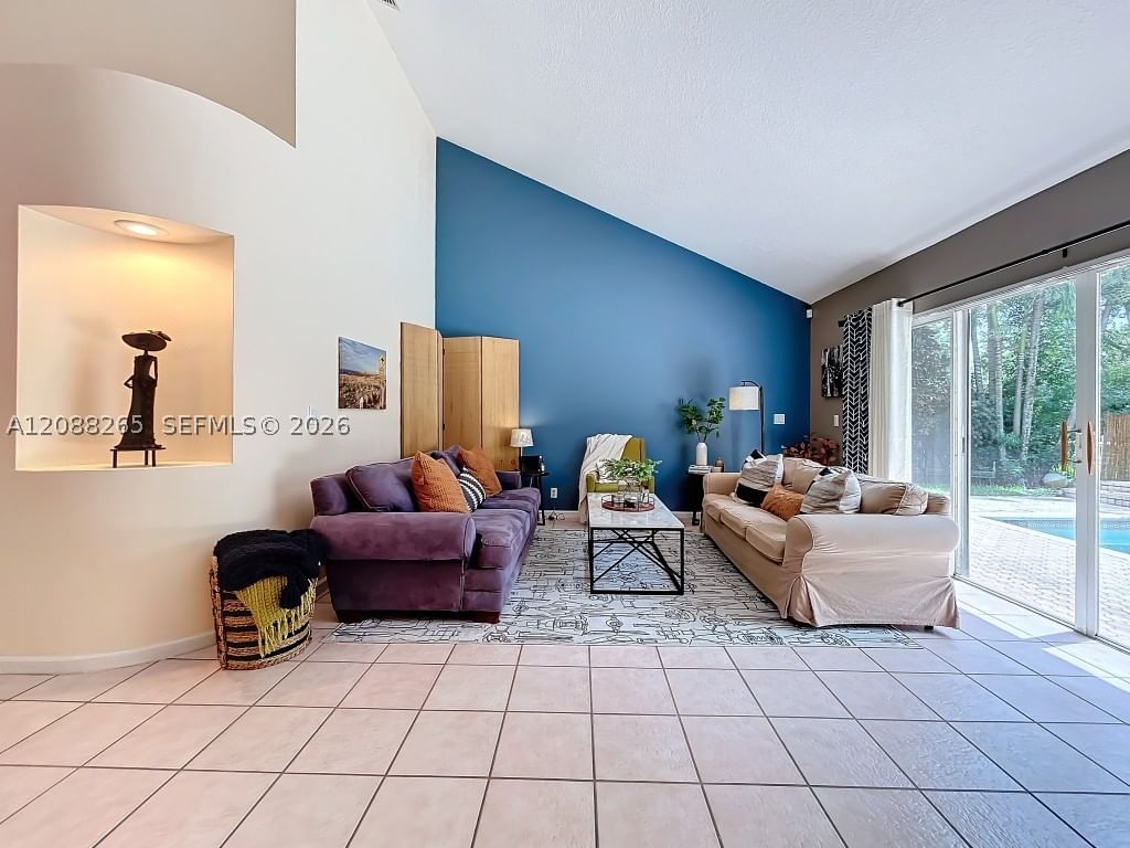 Real estate property located at 1342 195th Ave, Broward, Ameritrail Section Two, Pembroke Pines, FL