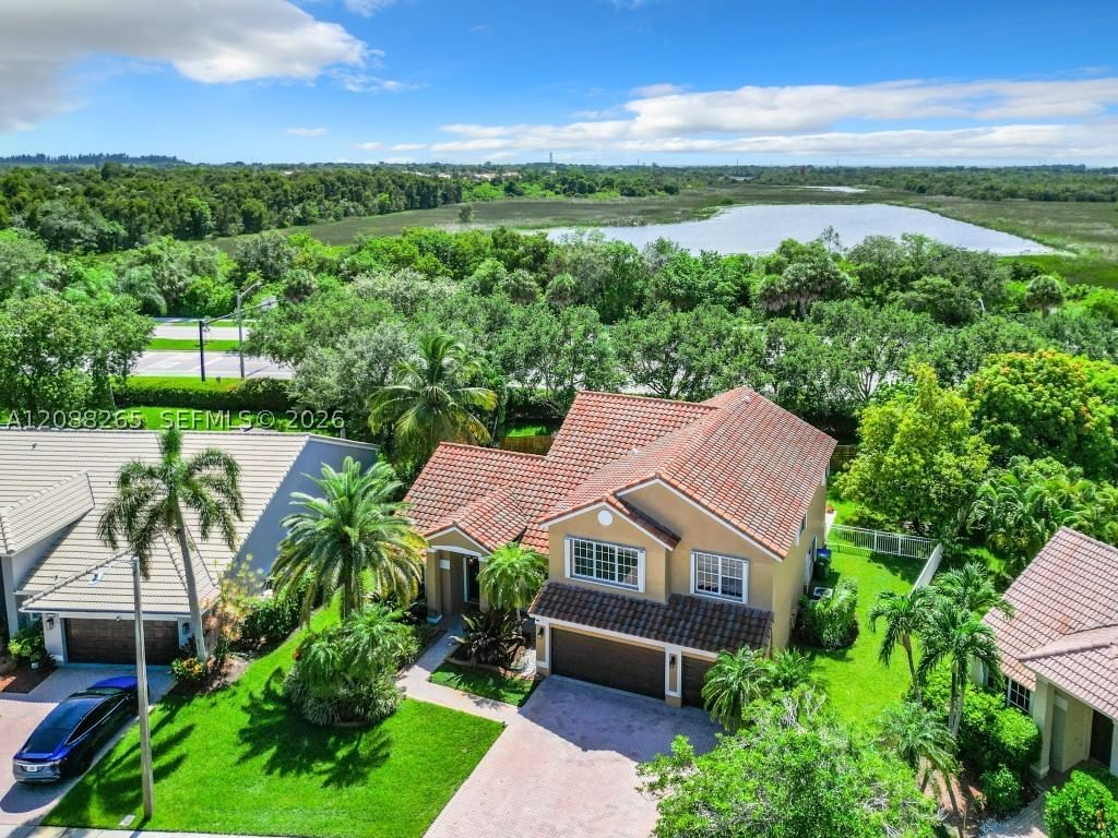 Real estate property located at 1342 195th Ave, Broward, Ameritrail Section Two, Pembroke Pines, FL