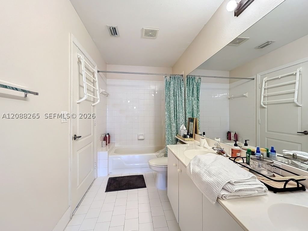 Real estate property located at 1342 195th Ave, Broward, Ameritrail Section Two, Pembroke Pines, FL