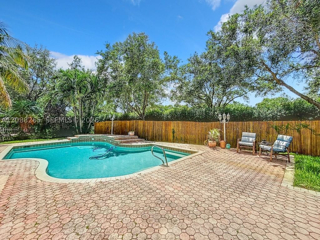 Real estate property located at 1342 195th Ave, Broward, Ameritrail Section Two, Pembroke Pines, FL