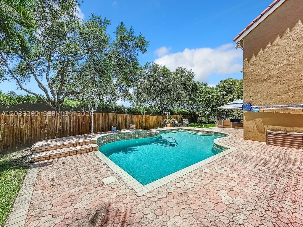 Real estate property located at 1342 195th Ave, Broward, Ameritrail Section Two, Pembroke Pines, FL