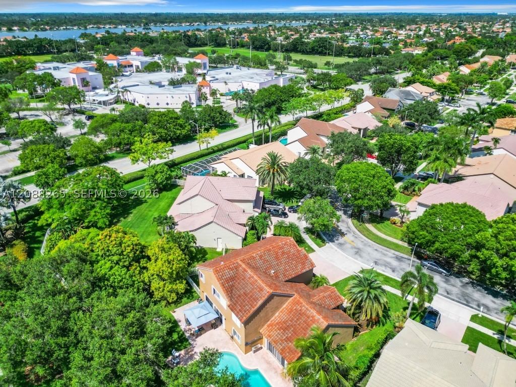 Real estate property located at 1342 195th Ave, Broward, Ameritrail Section Two, Pembroke Pines, FL