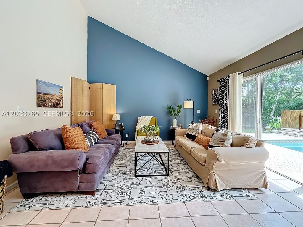 Real estate property located at 1342 195th Ave, Broward, Ameritrail Section Two, Pembroke Pines, FL