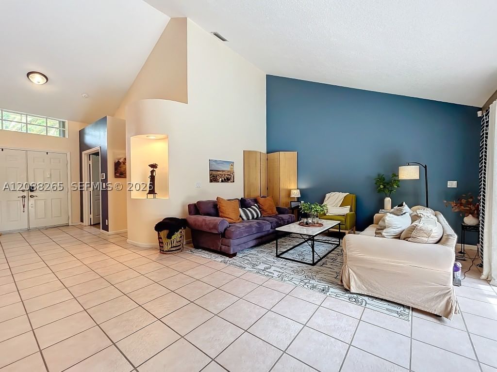 Real estate property located at 1342 195th Ave, Broward, Ameritrail Section Two, Pembroke Pines, FL
