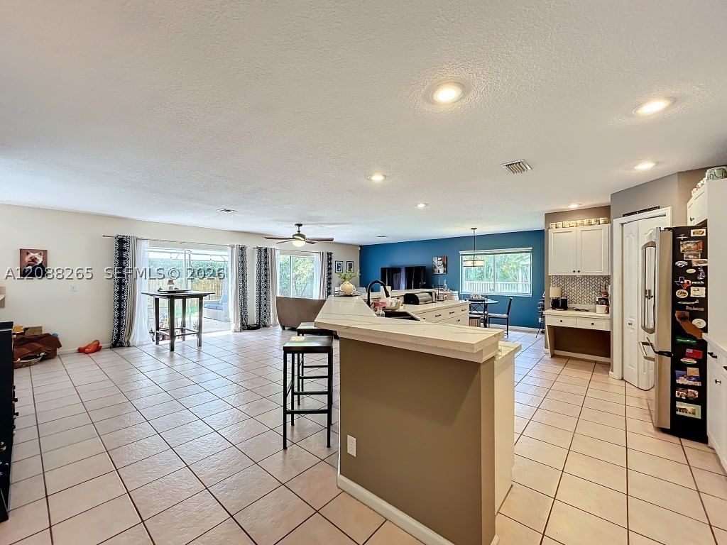 Real estate property located at 1342 195th Ave, Broward, Ameritrail Section Two, Pembroke Pines, FL