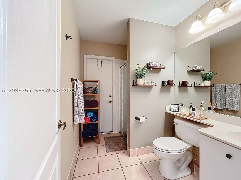 Real estate property located at 1342 195th Ave, Broward, Ameritrail Section Two, Pembroke Pines, FL