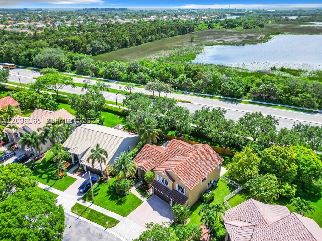 Real estate property located at 1342 195th Ave, Broward, Ameritrail Section Two, Pembroke Pines, FL