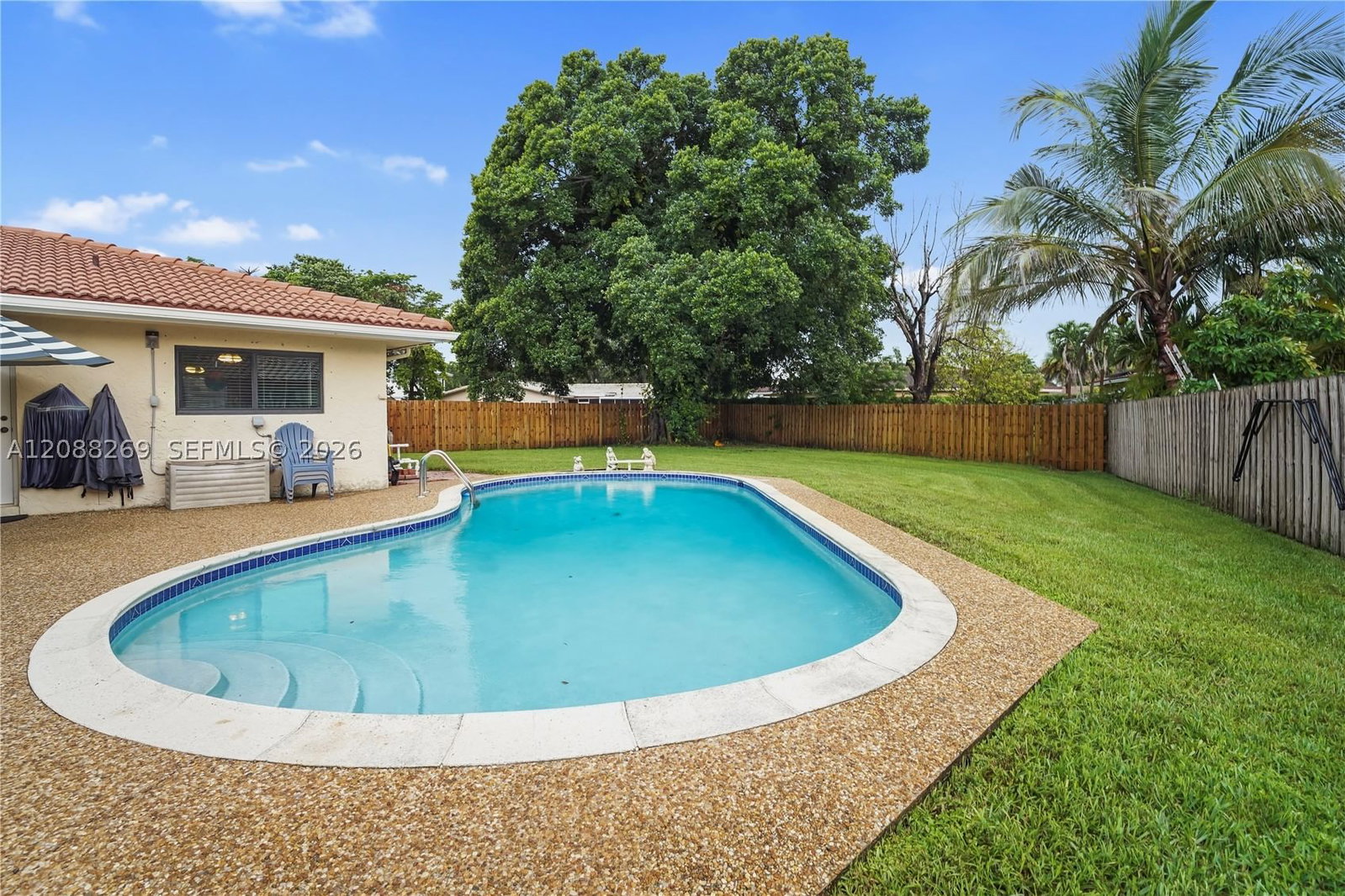 Real estate property located at 10650 42nd Dr, Broward, Chevy Chase Amd Plat, Coral Springs, FL