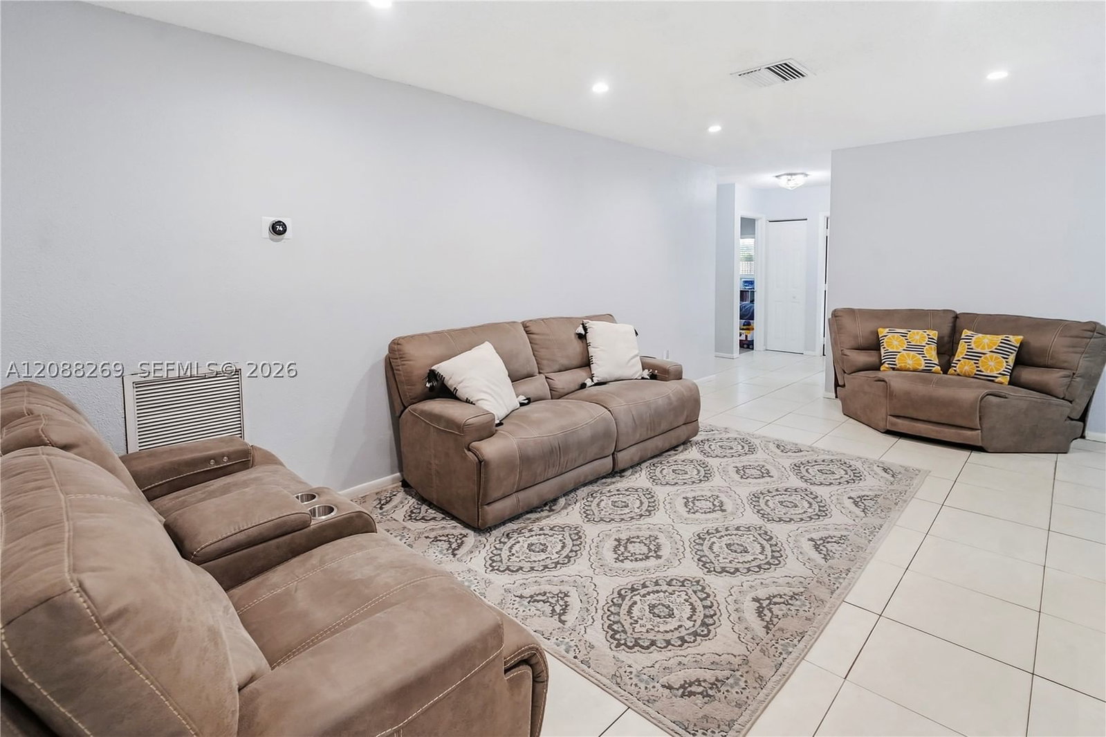 Real estate property located at 10650 42nd Dr, Broward, Chevy Chase Amd Plat, Coral Springs, FL