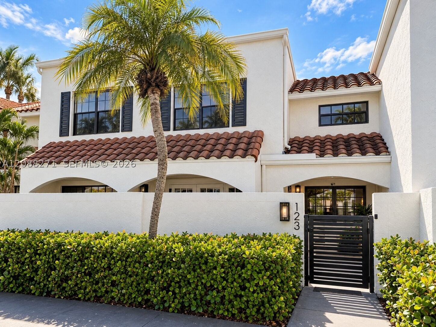 Real estate property located at 21204 Harbor Way #123-12, Miami-dade, Costain Villas Harbor Vil, Aventura, FL