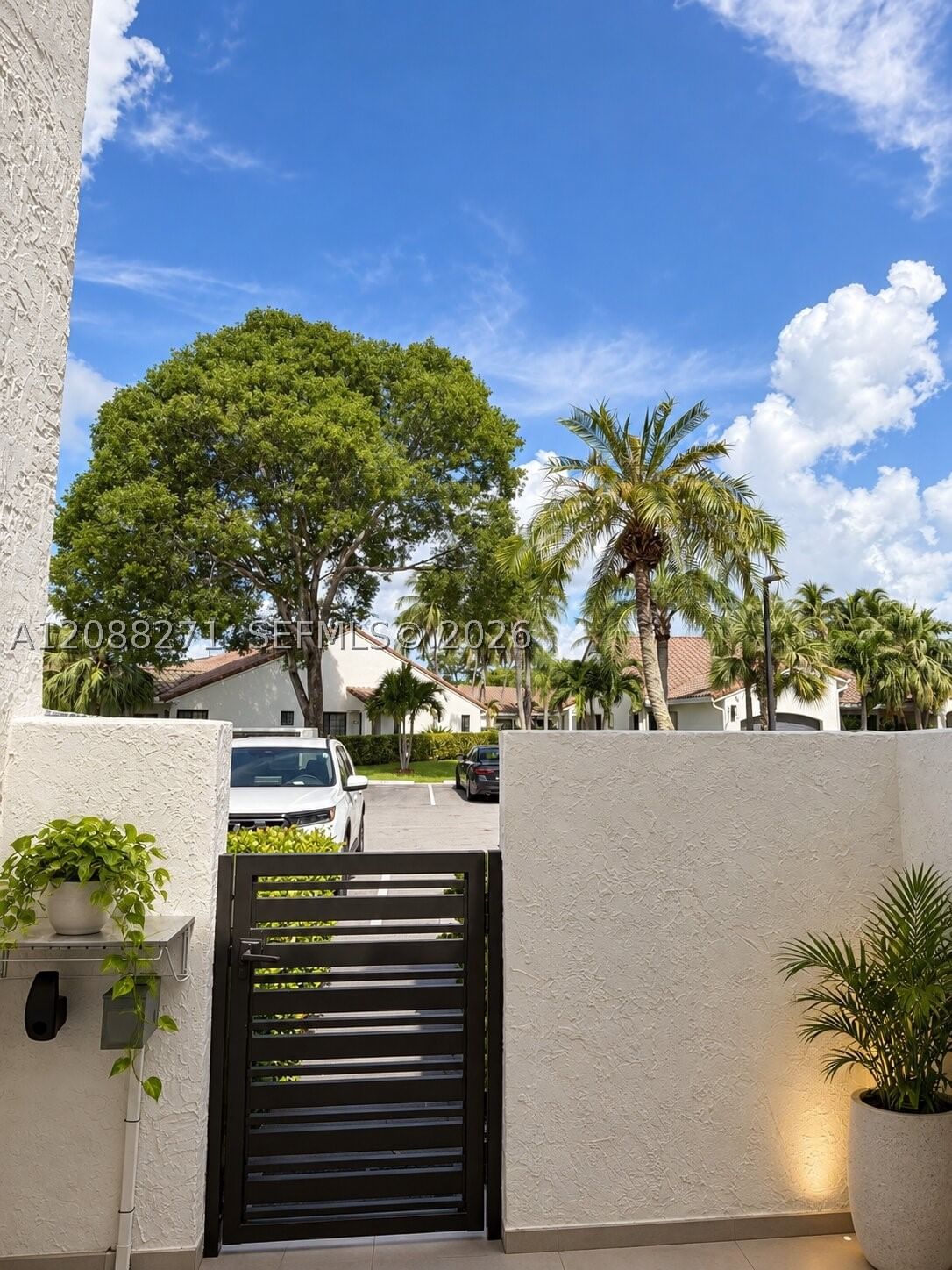Real estate property located at 21204 Harbor Way #123-12, Miami-dade, Costain Villas Harbor Vil, Aventura, FL