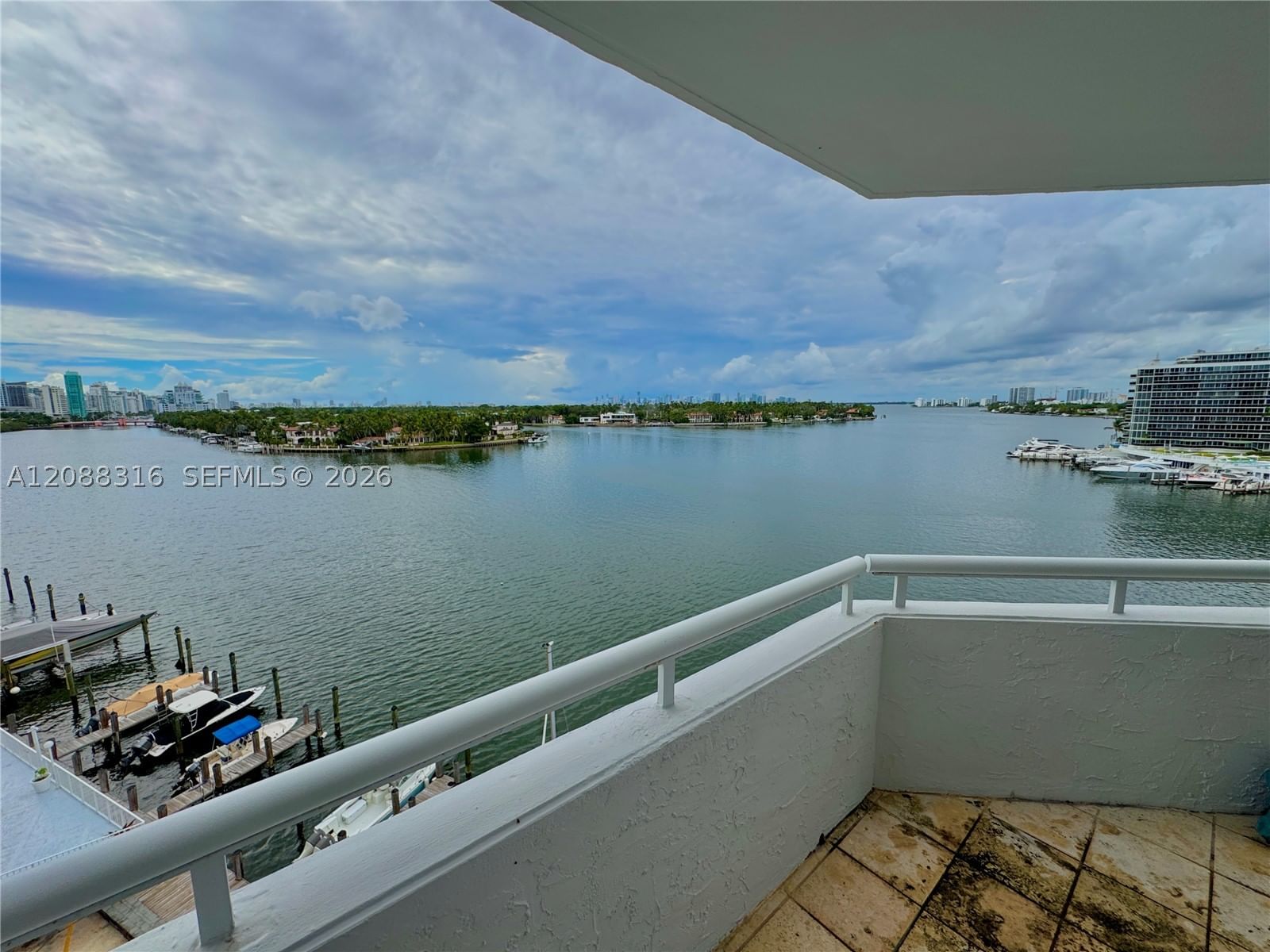 Real estate property located at 6830 Indian Creek Dr #7E, Miami-dade, Indian Cr Cl Marina Condo, Miami Beach, FL