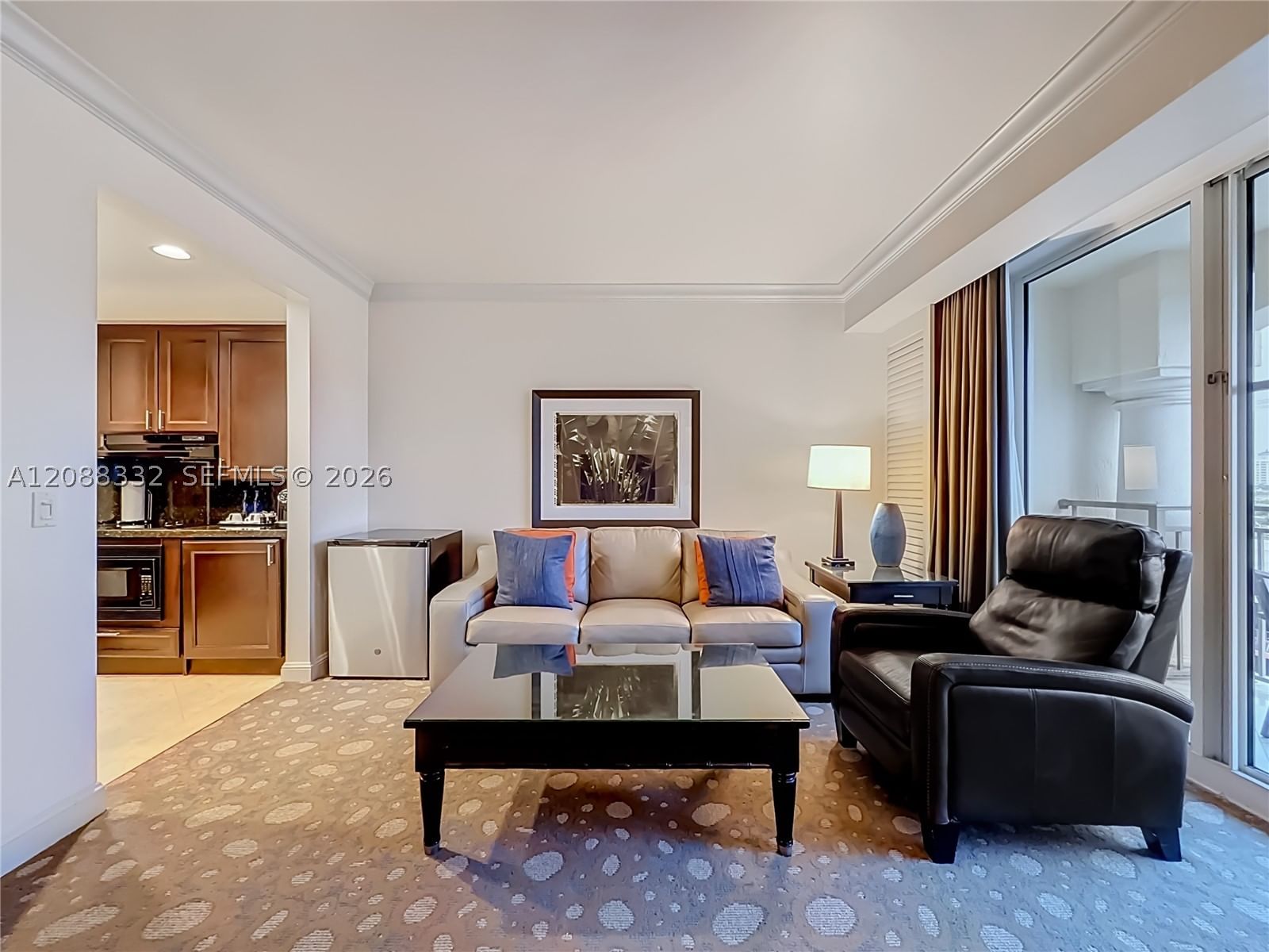 Real estate property located at 601 Ft Lauderdale Beach Blvd #611, Broward, Atlantic Hotel Condo, Fort Lauderdale, FL