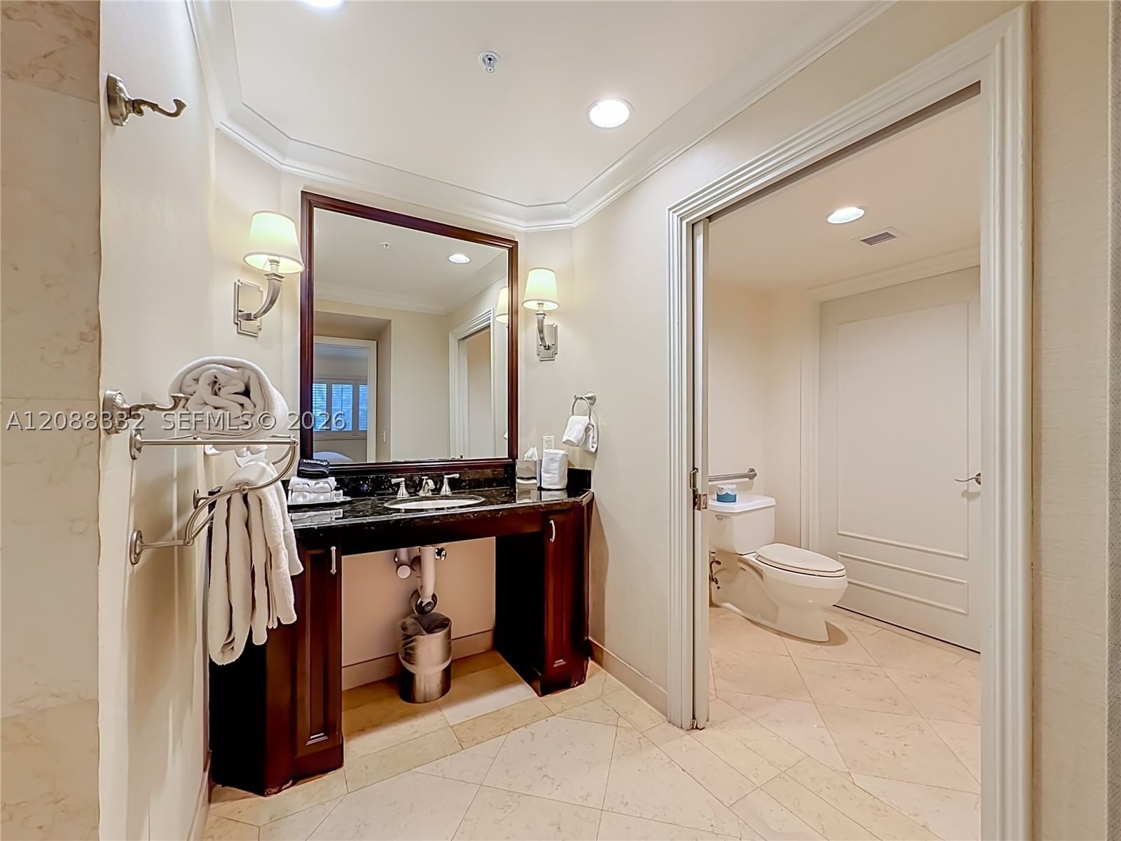 Real estate property located at 601 Ft Lauderdale Beach Blvd #611, Broward, Atlantic Hotel Condo, Fort Lauderdale, FL