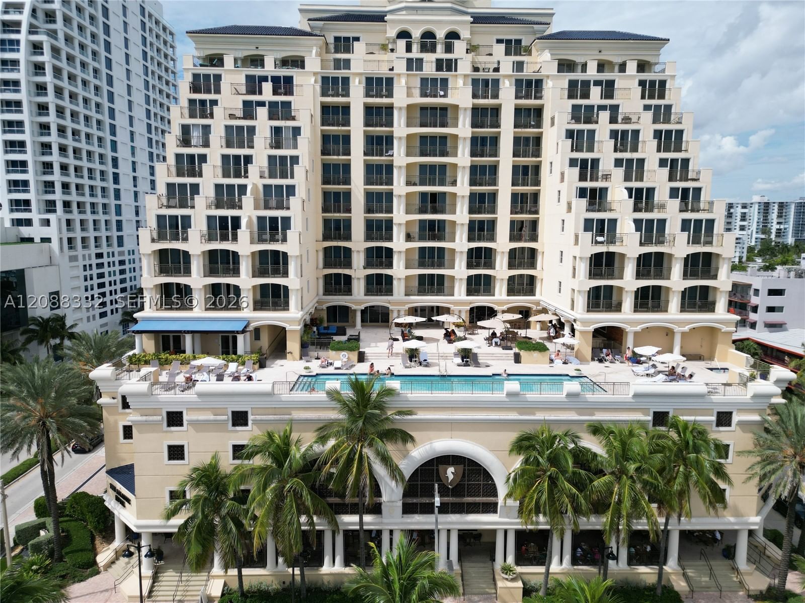 Real estate property located at 601 Ft Lauderdale Beach Blvd #611, Broward, Atlantic Hotel Condo, Fort Lauderdale, FL