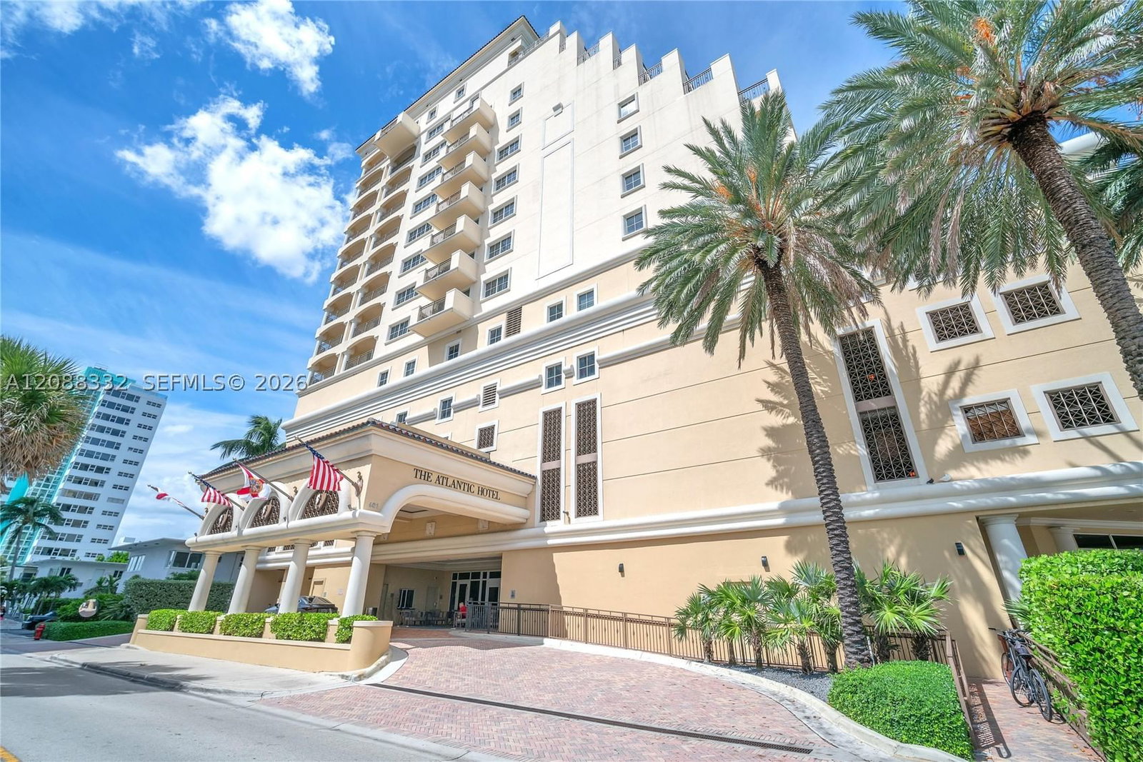Real estate property located at 601 Ft Lauderdale Beach Blvd #611, Broward, Atlantic Hotel Condo, Fort Lauderdale, FL