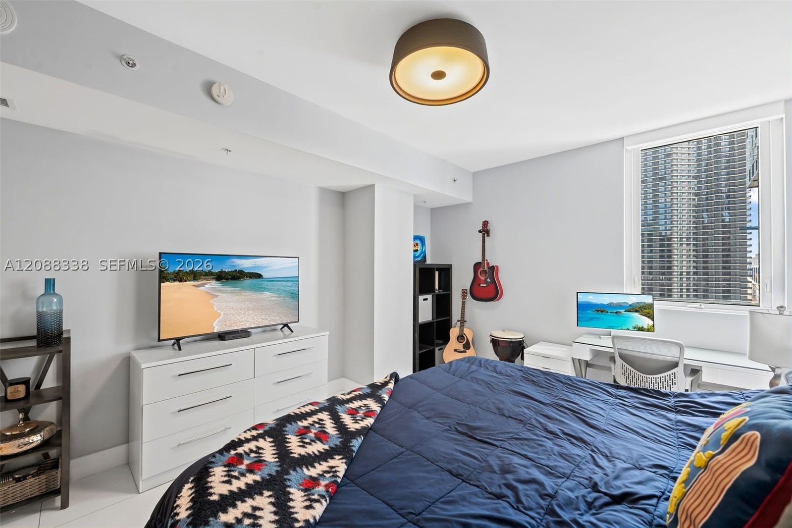 Real estate property located at 253 2nd St #2501, Miami-dade, Vizcayne South Condo, Miami, FL