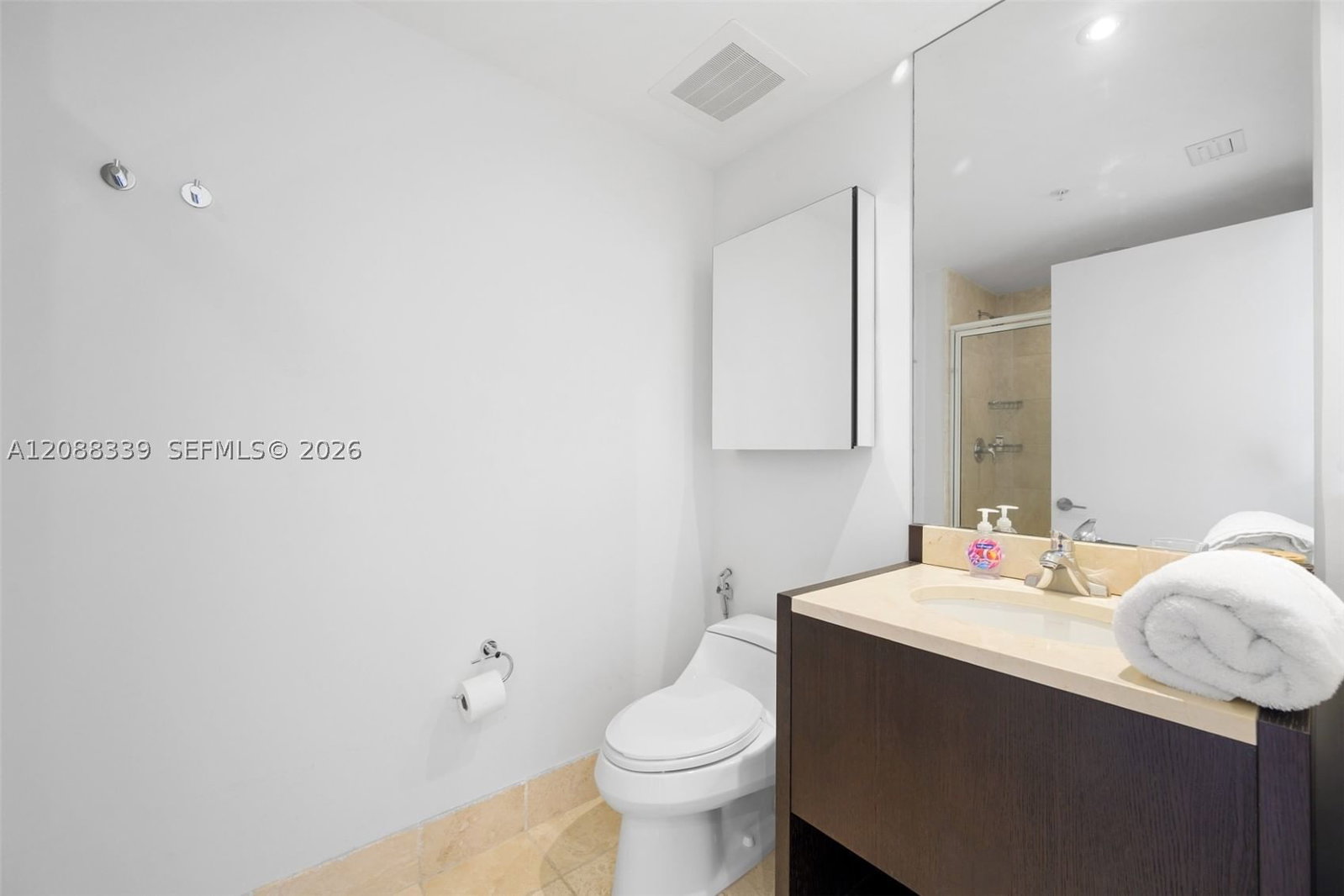 Real estate property located at 18201 Collins Ave #1006, Miami-dade, Trump Royale Condo, Sunny Isles Beach, FL