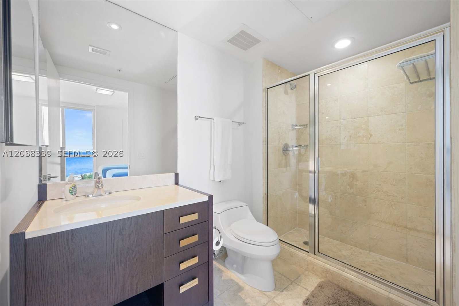 Real estate property located at 18201 Collins Ave #1006, Miami-dade, Trump Royale Condo, Sunny Isles Beach, FL