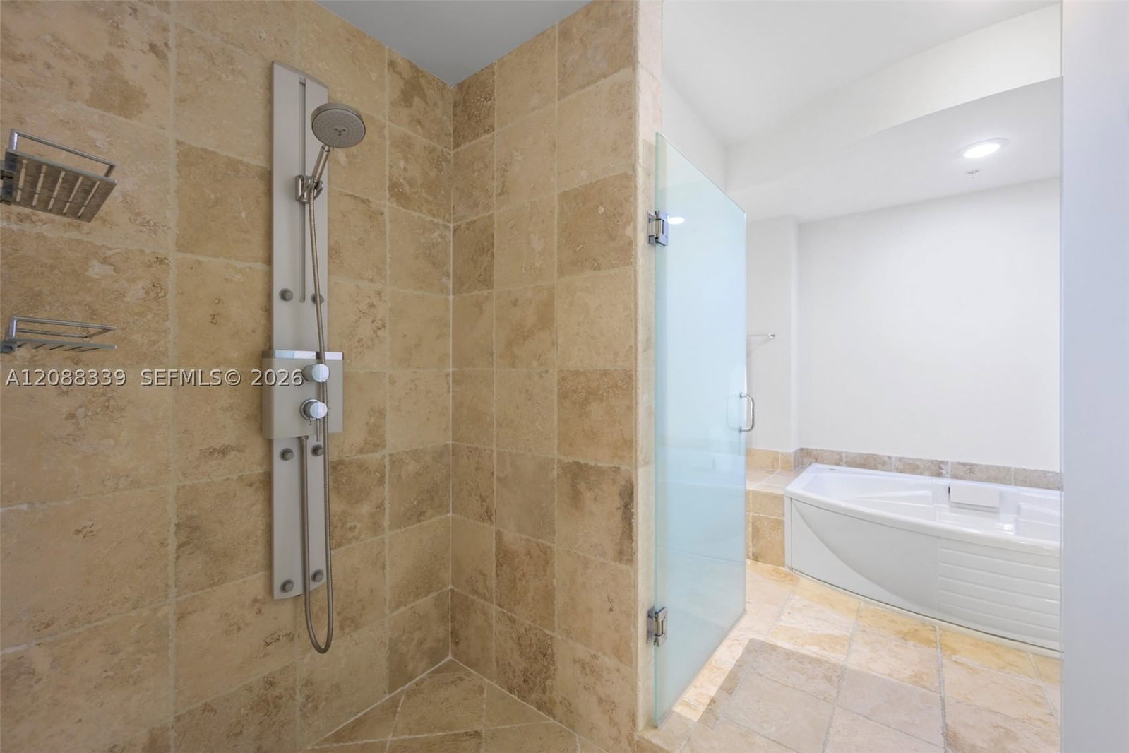 Real estate property located at 18201 Collins Ave #1006, Miami-dade, Trump Royale Condo, Sunny Isles Beach, FL