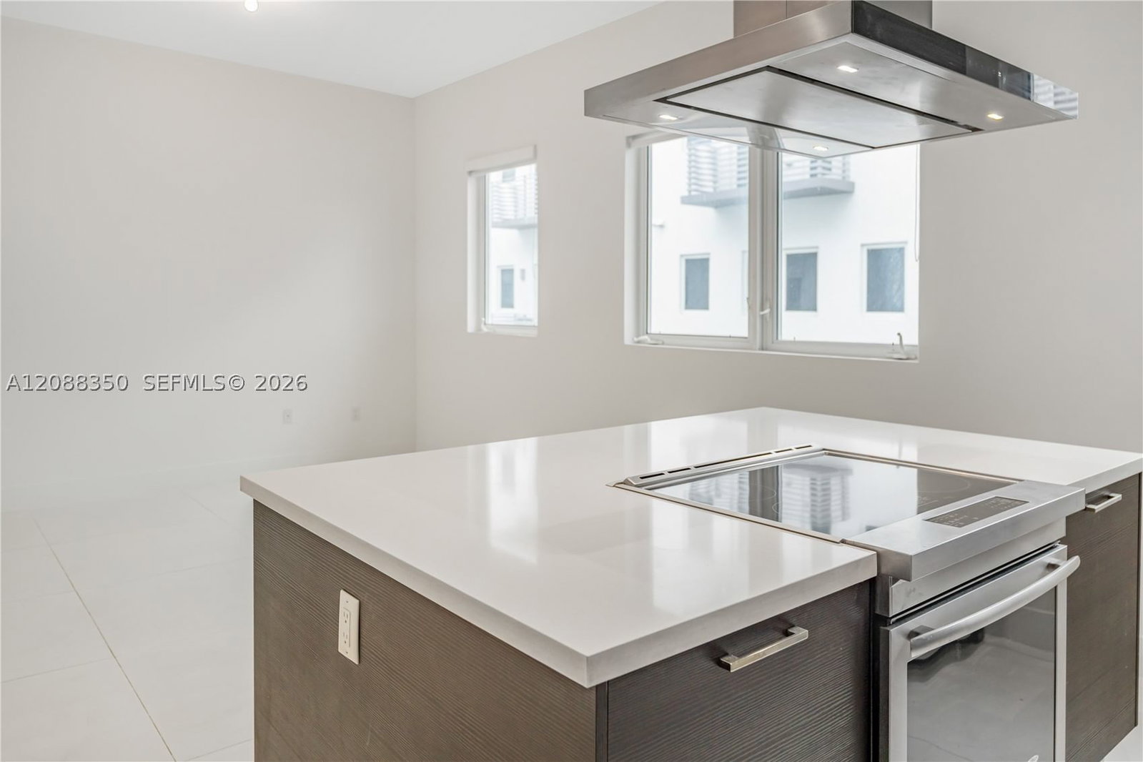 Real estate property located at 9165 33rd St #9165, Miami-dade, Contempo Townhomes, Doral, FL