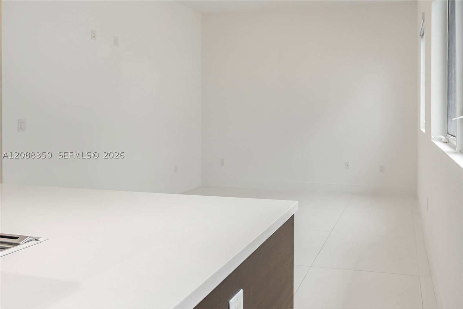 Real estate property located at 9165 33rd St #9165, Miami-dade, Contempo Townhomes, Doral, FL