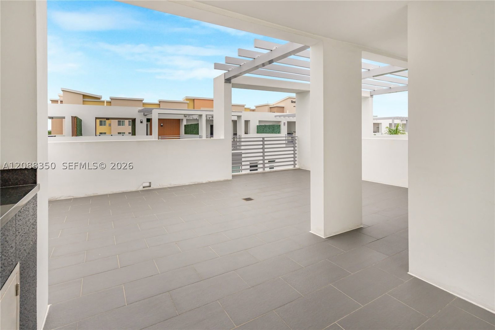 Real estate property located at 9165 33rd St #9165, Miami-dade, Contempo Townhomes, Doral, FL