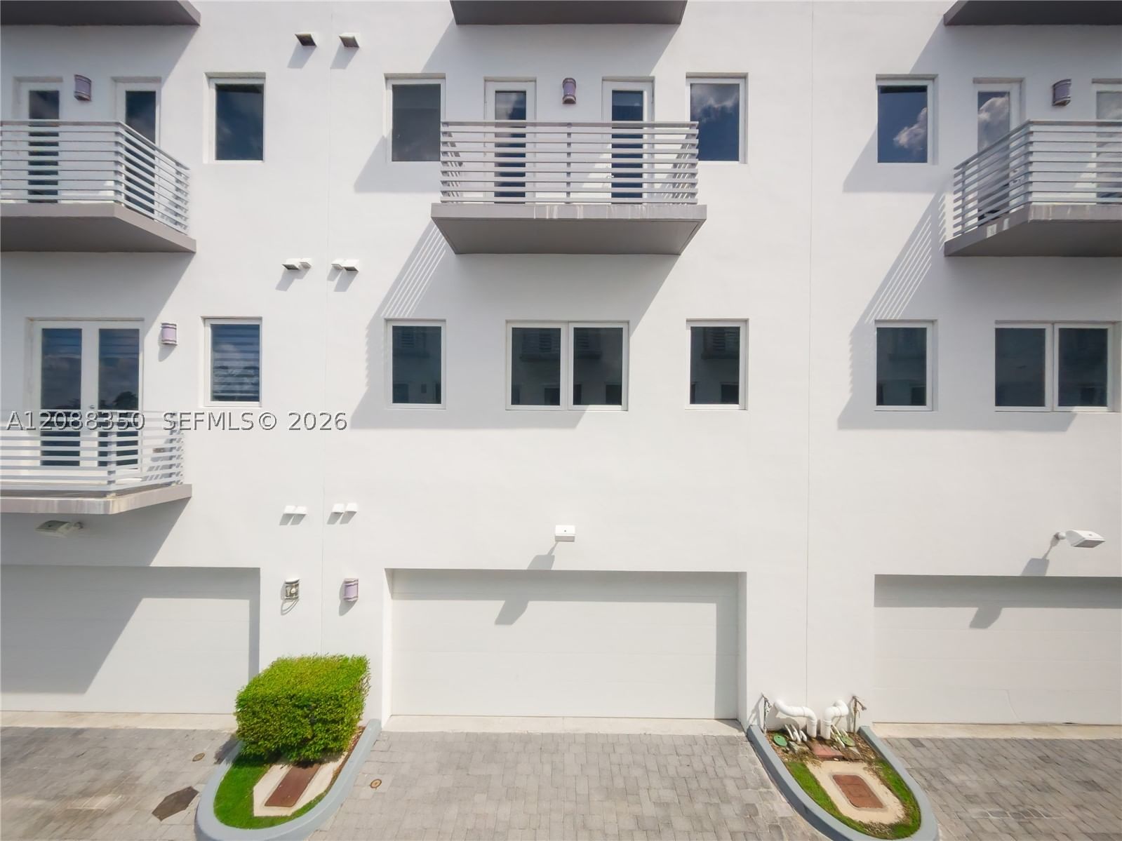 Real estate property located at 9165 33rd St #9165, Miami-dade, Contempo Townhomes, Doral, FL
