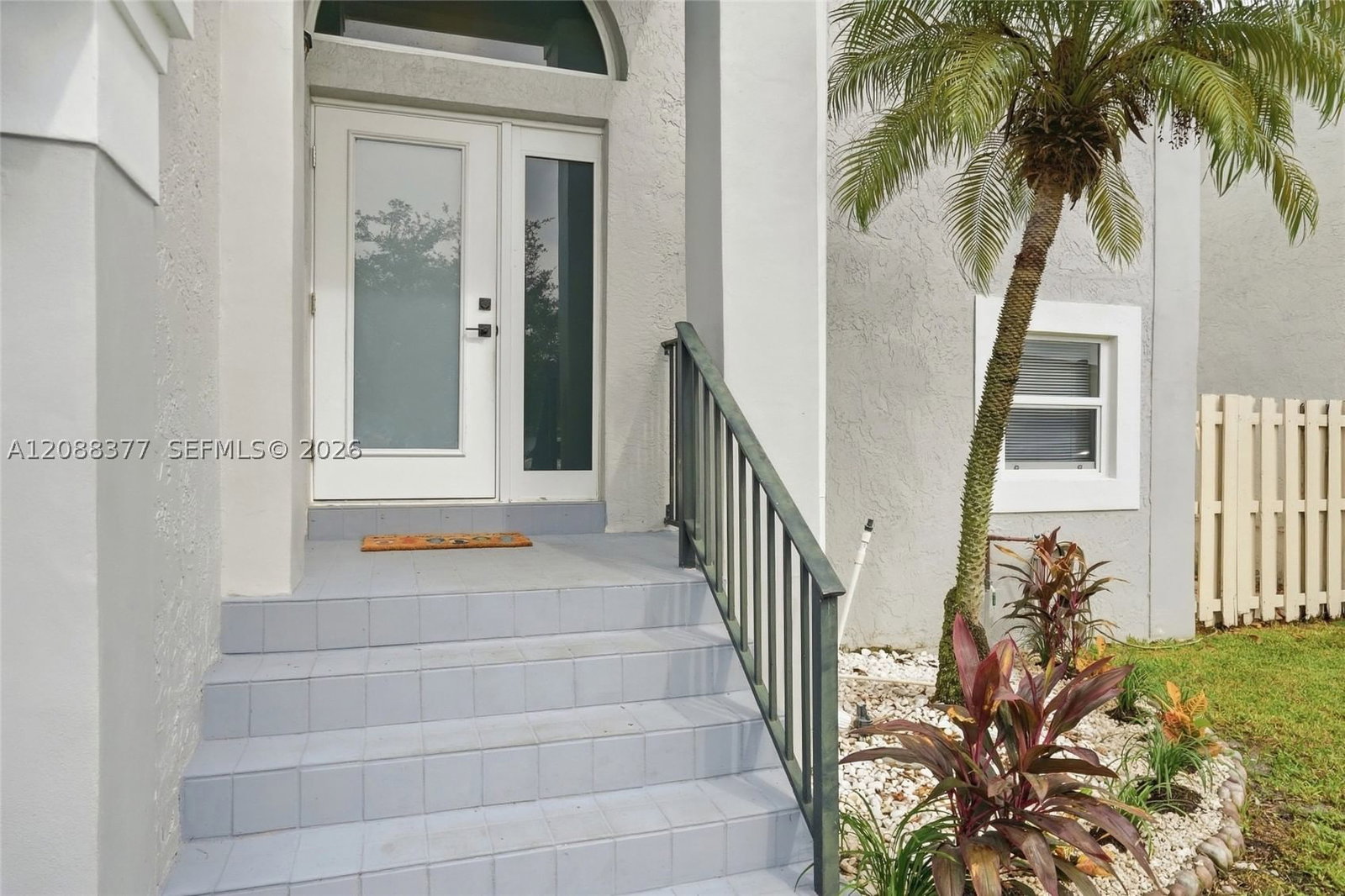 Real estate property located at 3724 107th Ter, Broward, Welleby Nw Quadrant, Sunrise, FL