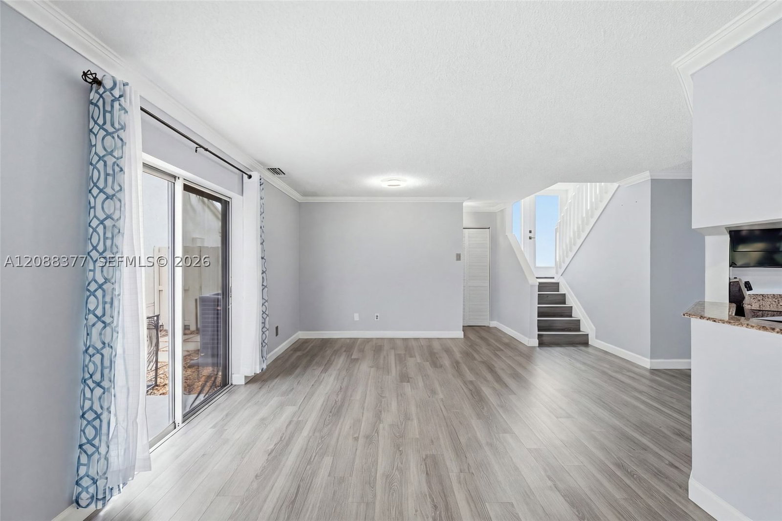Real estate property located at 3724 107th Ter, Broward, Welleby Nw Quadrant, Sunrise, FL