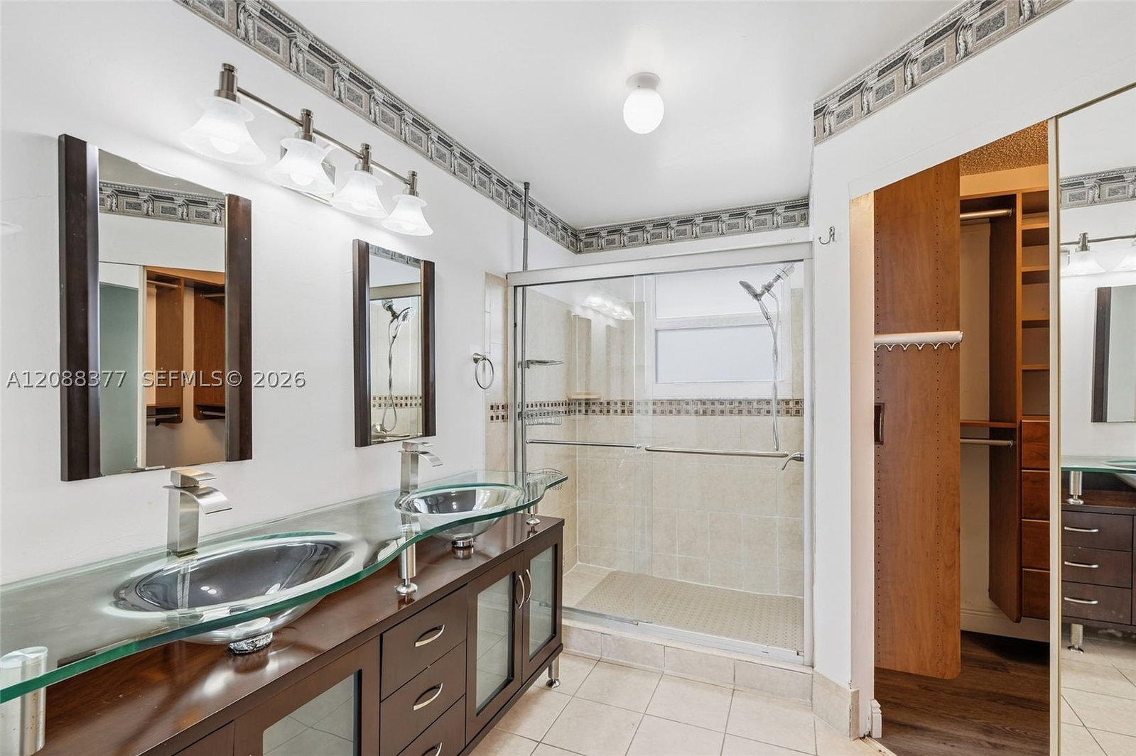 Real estate property located at 3724 107th Ter, Broward, Welleby Nw Quadrant, Sunrise, FL