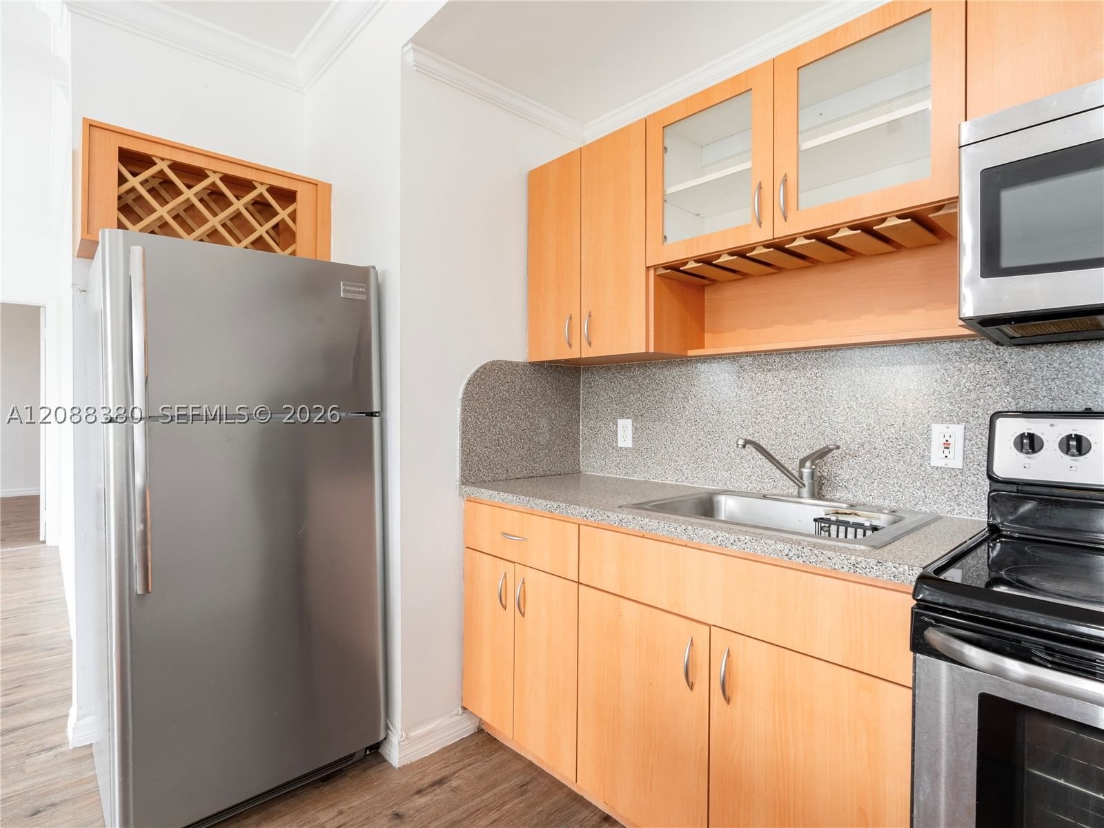 Real estate property located at 737 Jefferson Ave #305, Miami-dade, The Sheridan Condo, Miami Beach, FL