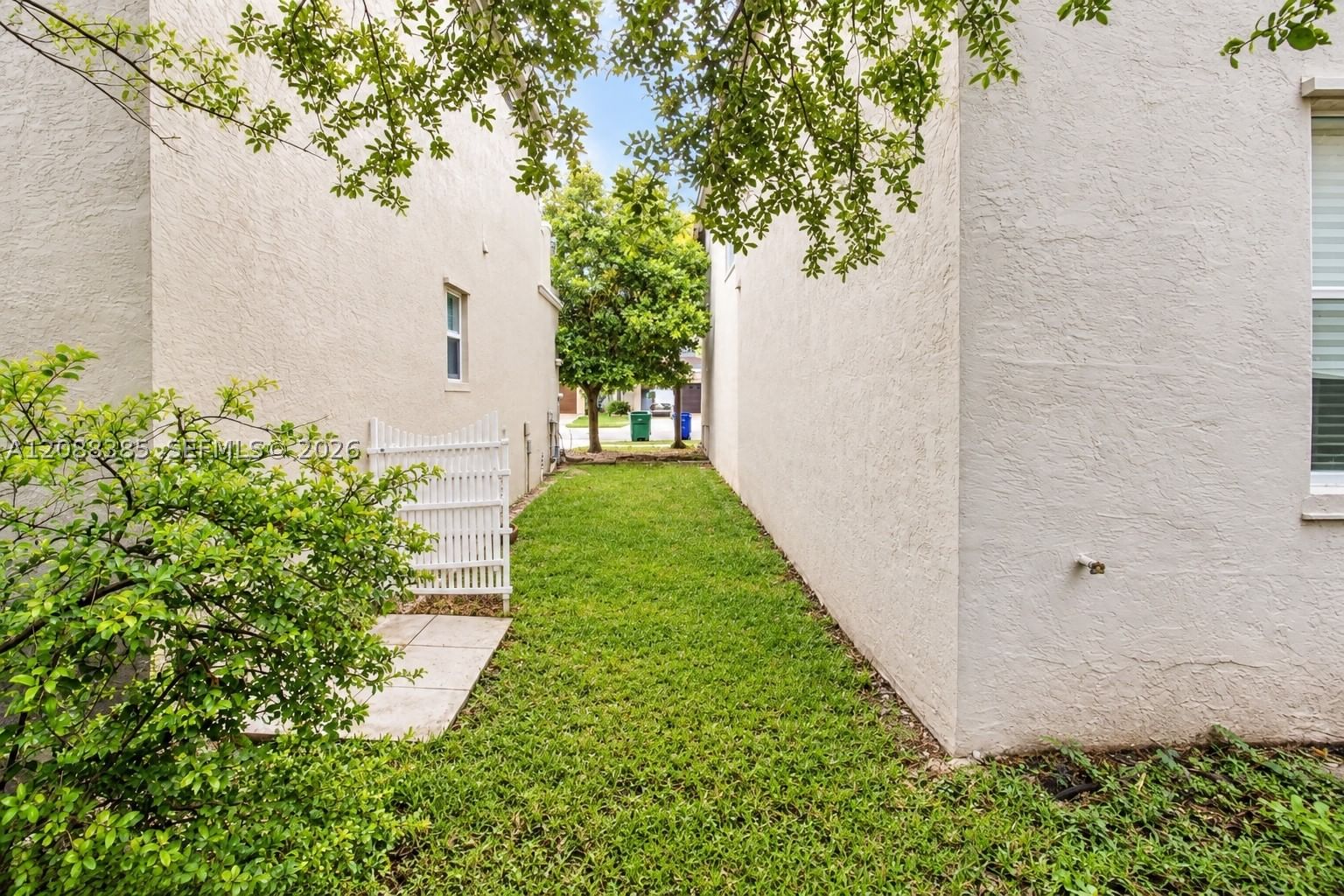 Real estate property located at 15511 50th Ct, Broward, Riviera Isles Iii, Miramar, FL
