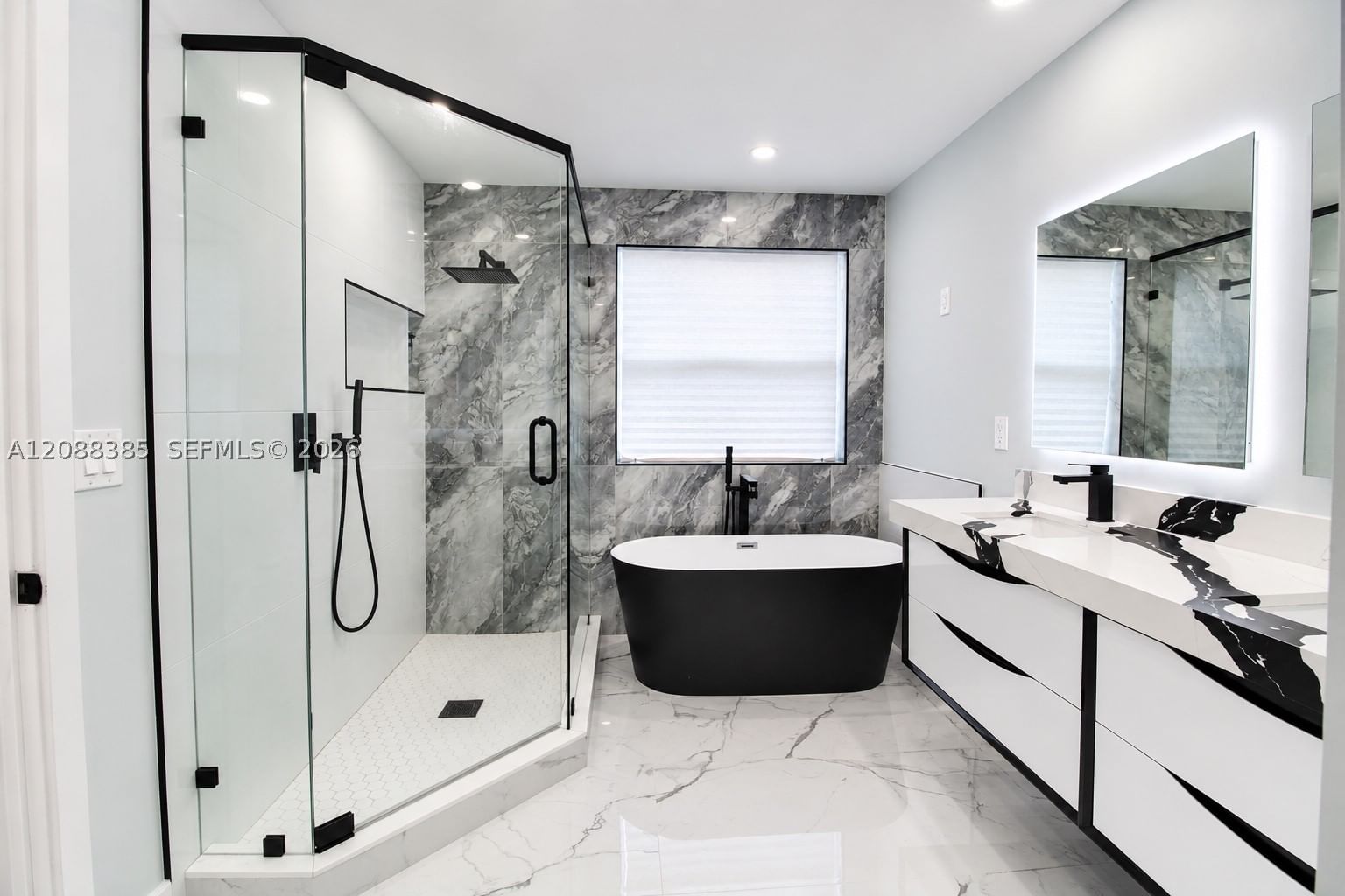 Real estate property located at 15511 50th Ct, Broward, Riviera Isles Iii, Miramar, FL
