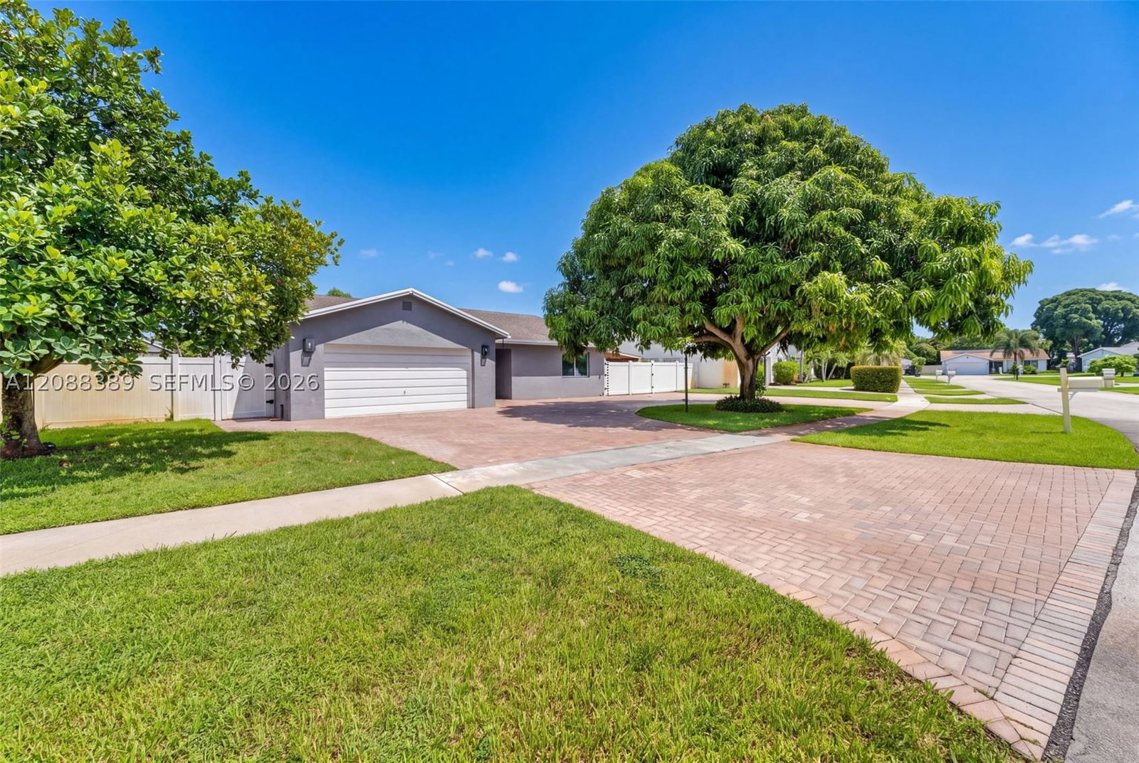 Real estate property located at 9341 16th Rd W, Palm Beach, Sandalfoot Cove Sec 11, Boca Raton, FL