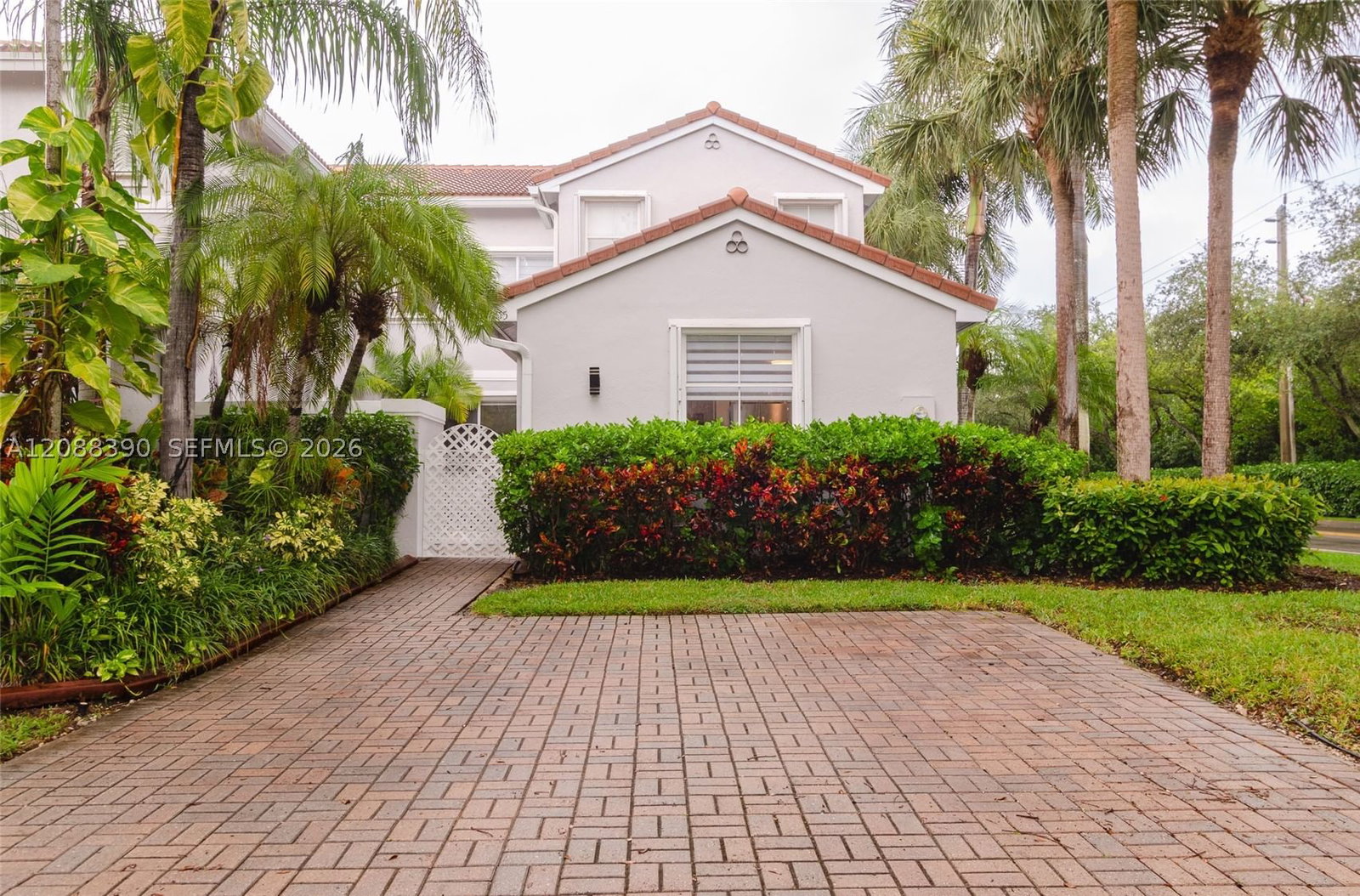 Real estate property located at 1115 Cherrypalm, Broward, West Lake Village, Hollywood, FL