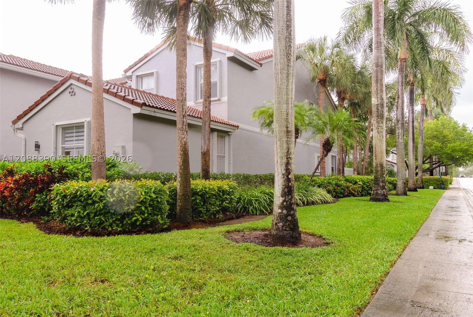 Real estate property located at 1115 Cherrypalm, Broward, West Lake Village, Hollywood, FL
