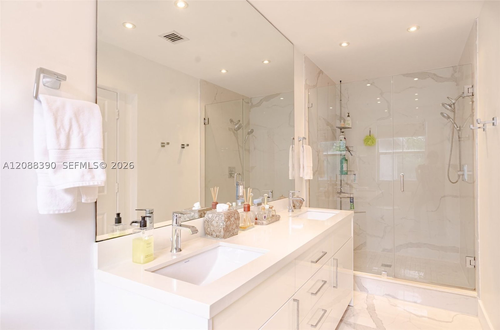 Real estate property located at 1115 Cherrypalm, Broward, West Lake Village, Hollywood, FL